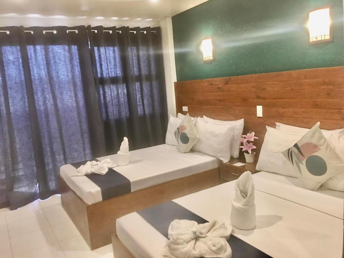 A&A Abe Bayfront Inn Coron Esterno foto